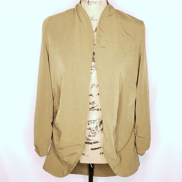 Sparkle & Fade | Army Green Blazer - Picture 1 of 5